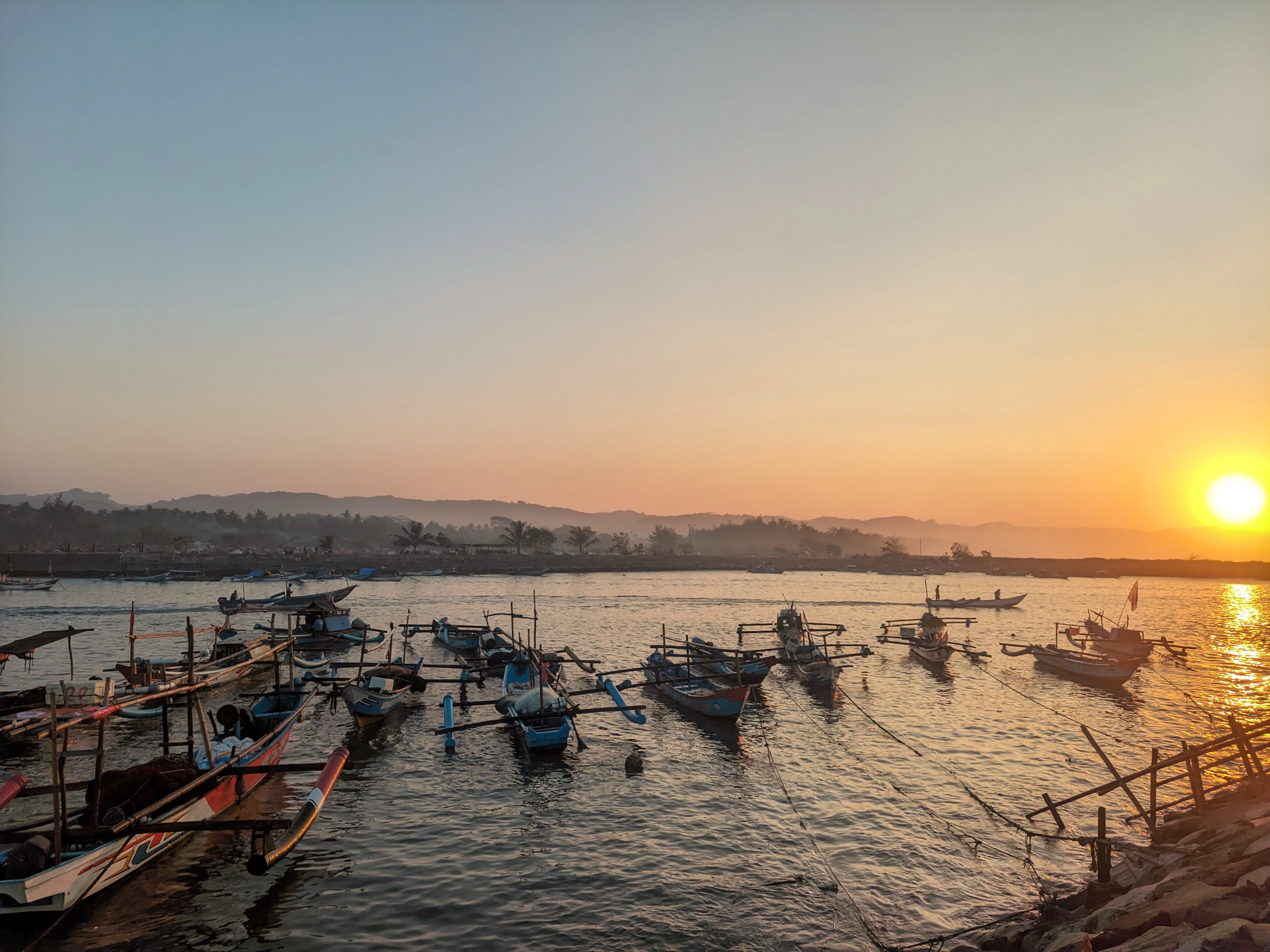 Pelabuhan Cikidang foto 6